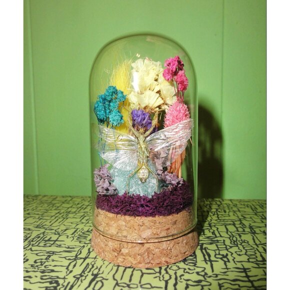 Flower Mantis Crystal & Flowers Oddity Jar insect taxidermy curiosity dome goth - Picture 5 of 13